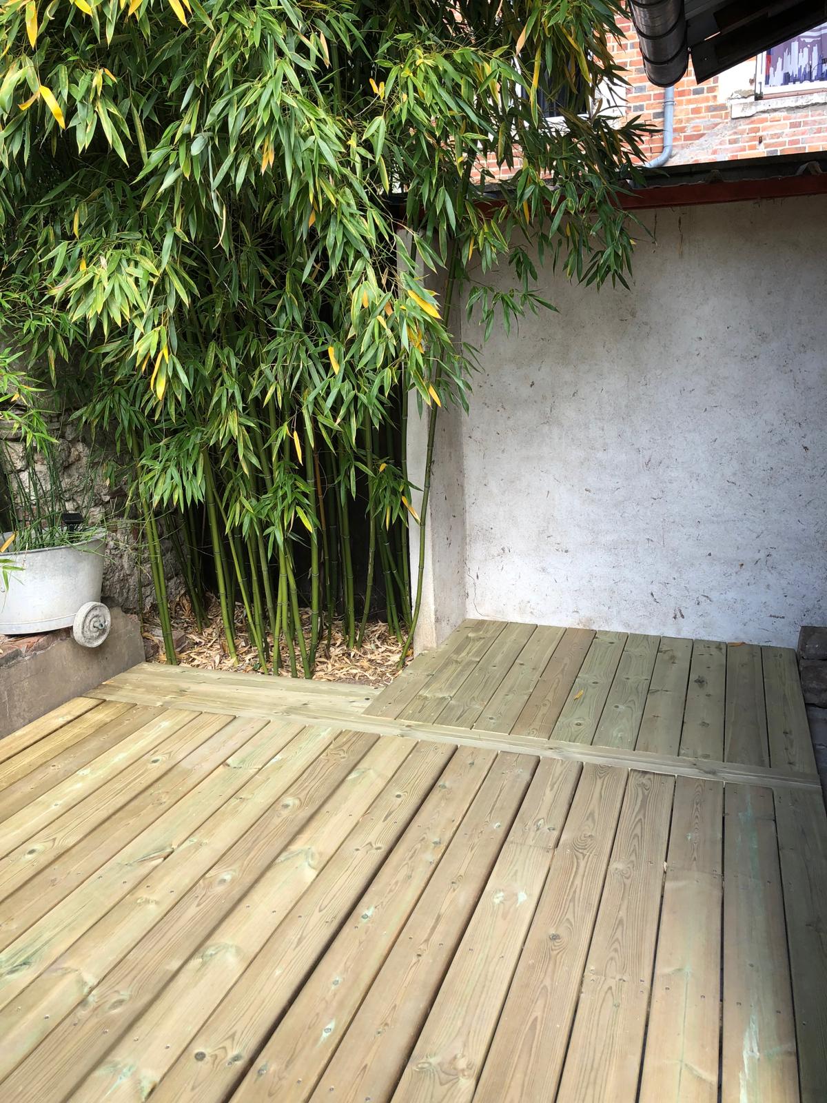 Terrasse bois et bardage latéral