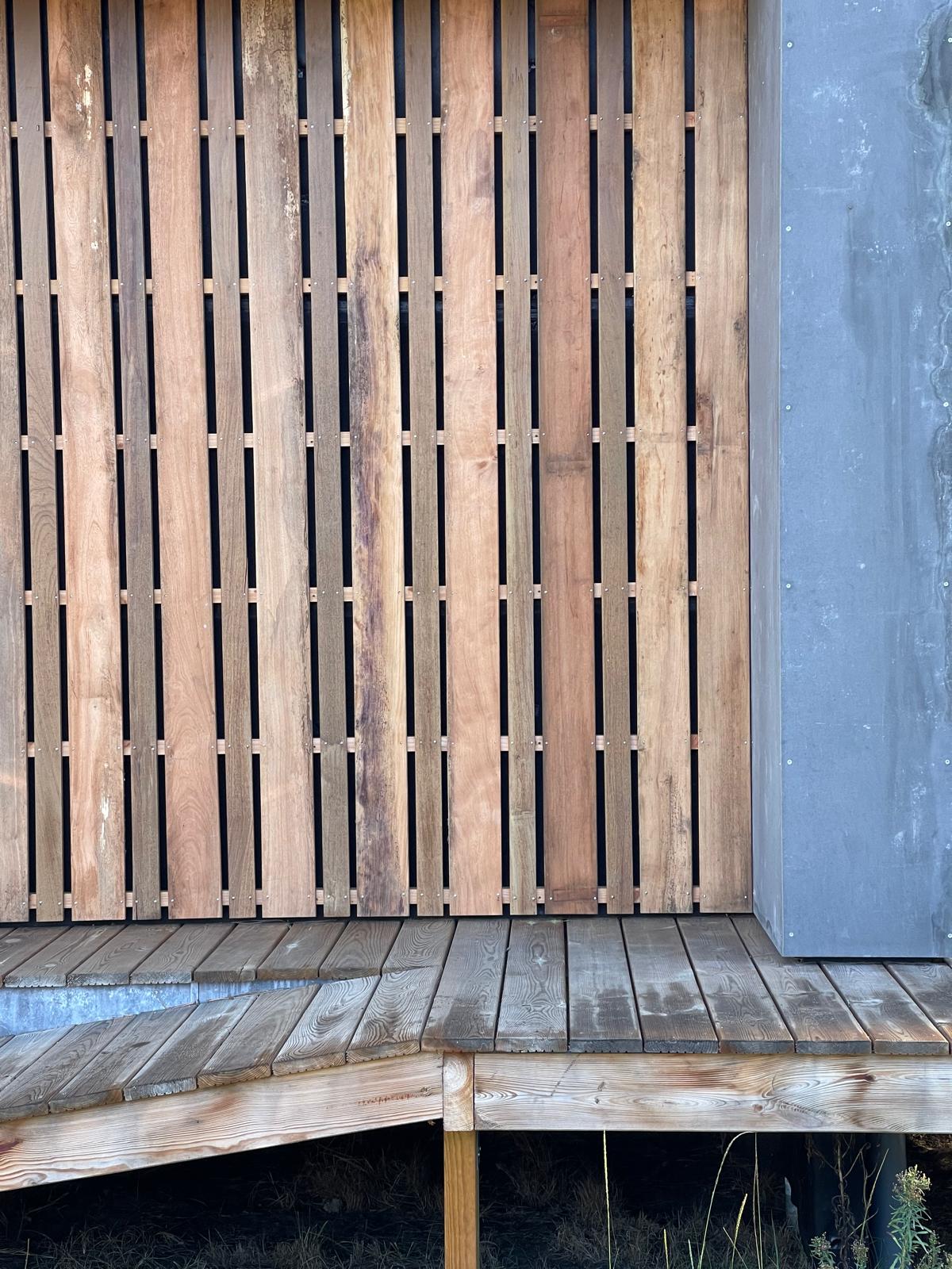 Bardage claire-voie — Détail